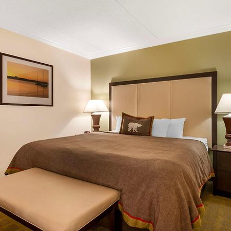 Best Western Plus White Bear Country Inn White Bear Lake Exterior foto